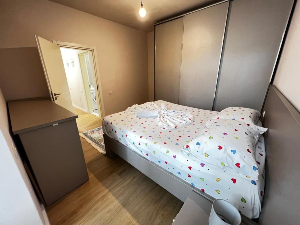 Tirana Main Square Lejlighed Eksteriør billede